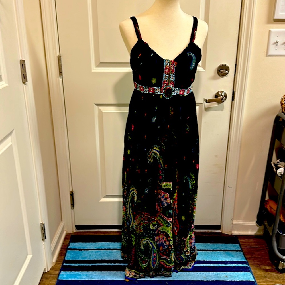 Vintage Vasna Desire Floral Dress in Size Medium, smocked top,pretty beading.